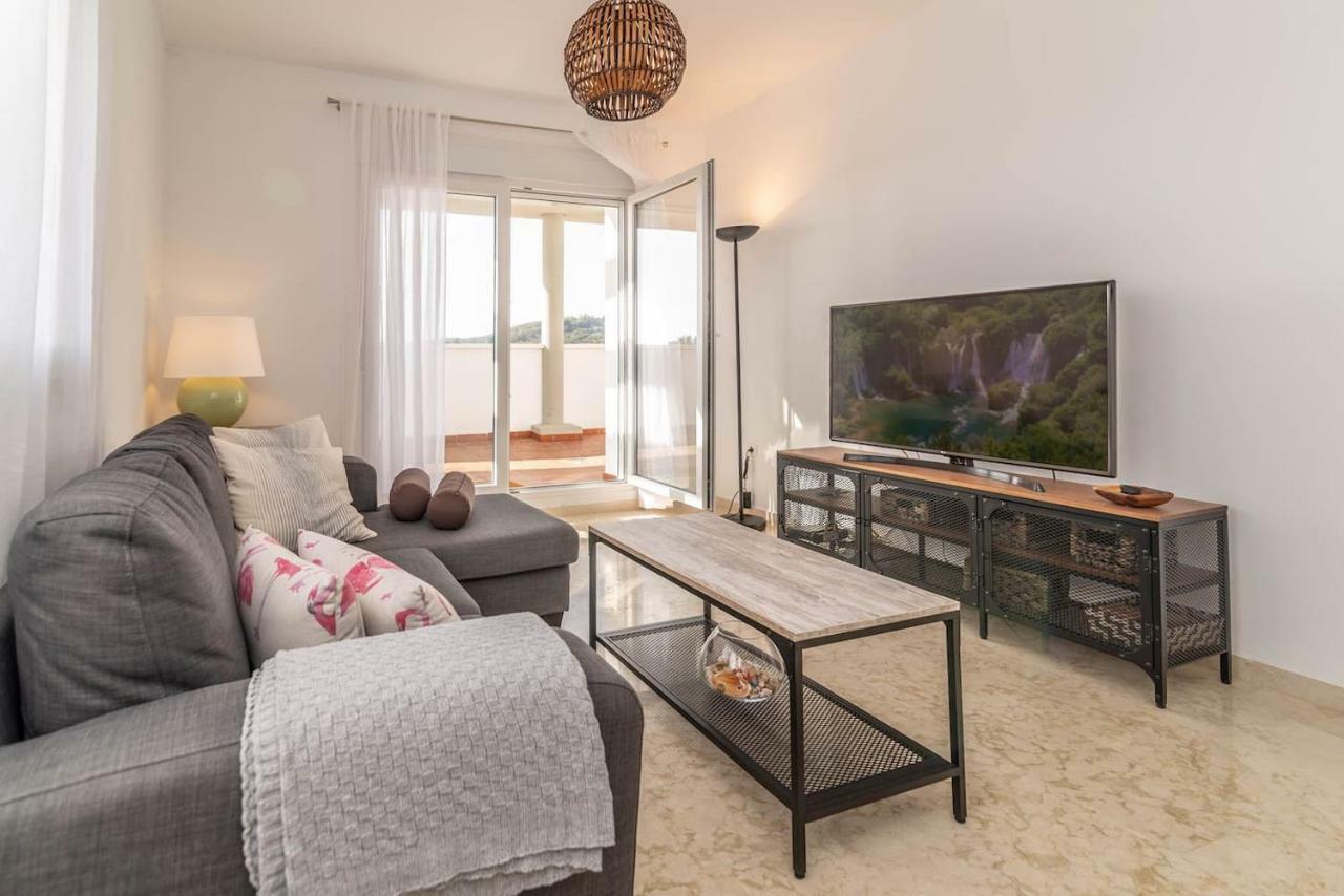 Recently Decorated 2Bdr Penthouse In Fuengirola Apartman Kültér fotó