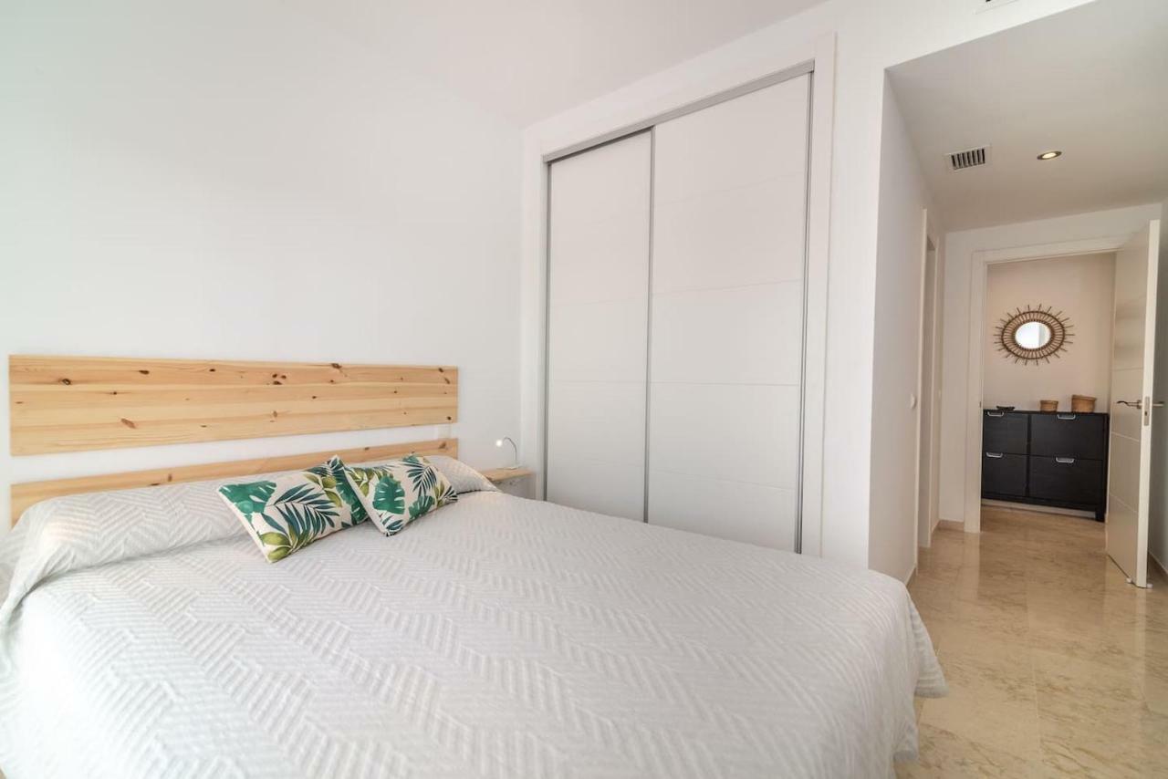Recently Decorated 2Bdr Penthouse In Fuengirola Apartman Kültér fotó